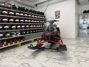 Снегоход IKUDZO HUNTER 650LK 28 EXPERT V2 крсно-черный  Б/У